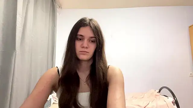 MaryRaven webcam