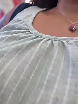 ladycreamypr2 webcam