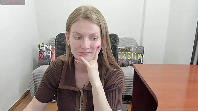 Alisha_Skyes webcam