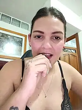 Mia_Hampton webcam