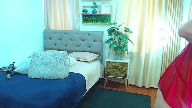 sasi_luna webcam