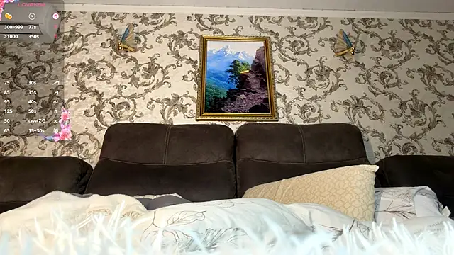 DreamyOlivia webcam