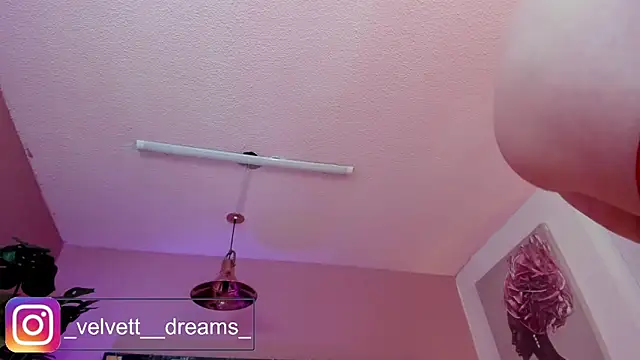Velvet_Dreamss webcam