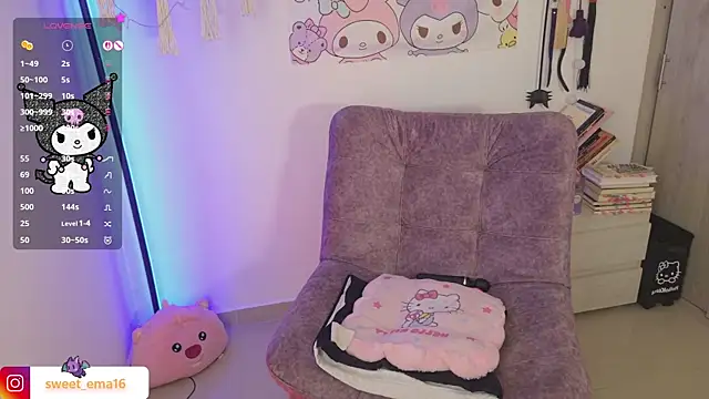 Loving_Ema_1 webcam