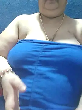 tamilthanushri webcam