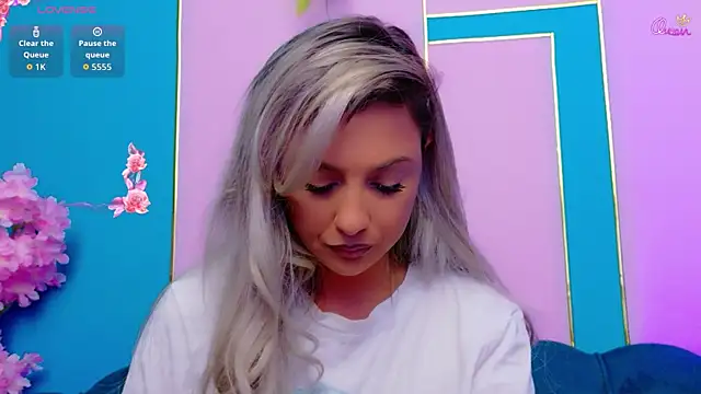 AriannaSins webcam