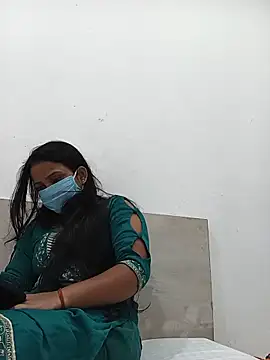 Riya_hot8 webcam