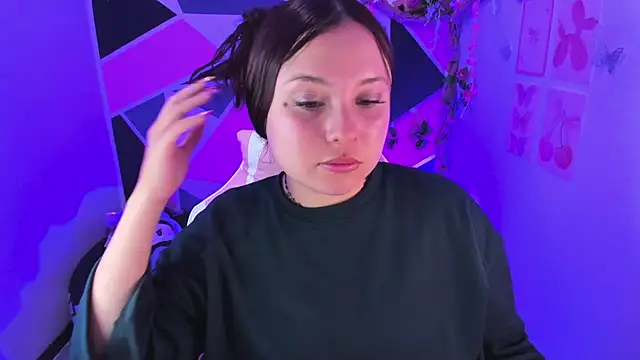 little_emma0 webcam