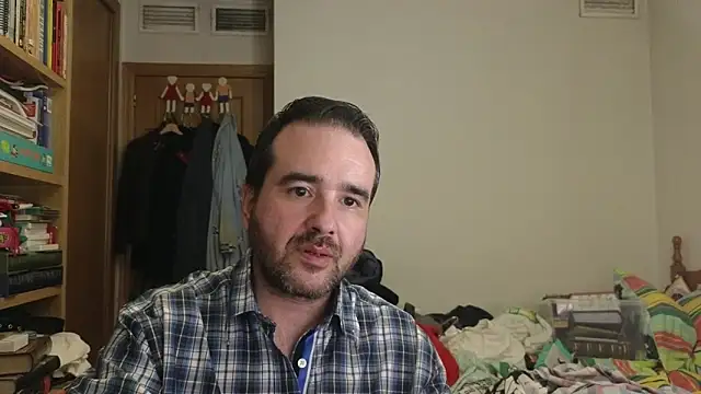 curiosillo83 webcam