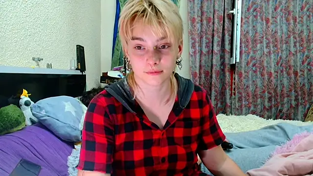sophie_bell - Sophie_Bell's free webcam - UK Sex Cams