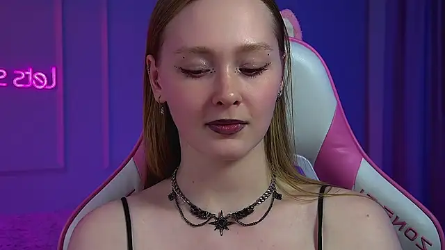 AgataFoxley webcam