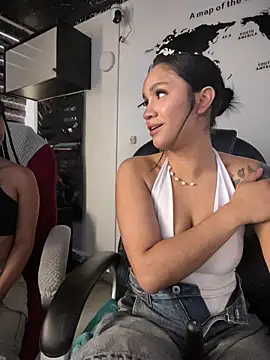 Isabella-Teen webcam