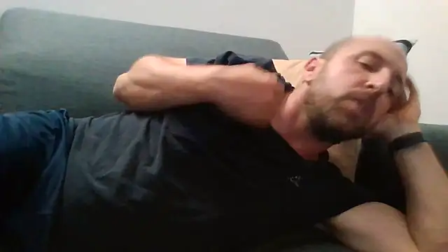 luca_beech88 - Luca_beech88's free webcam - UK Sex Cams