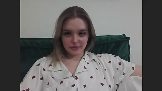 lina_milka - Lina_milka's free webcam - UK Sex Cams