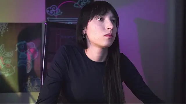 SeraphineSparda webcam