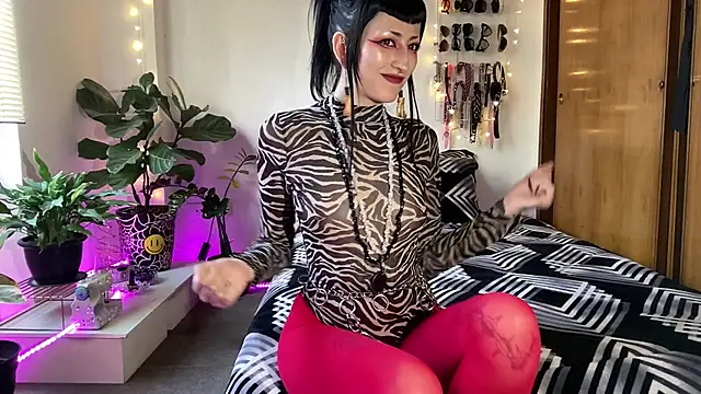 ELENA_UMBRA webcam