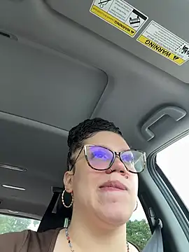 QueenNuttCollector webcam