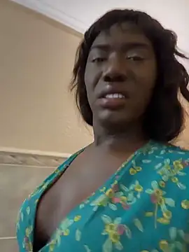 blackhotpartyts webcam
