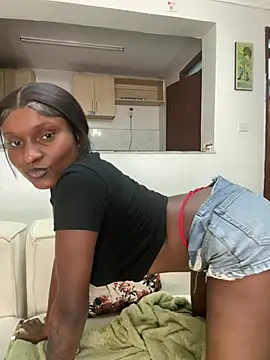 Lil-shawrie webcam