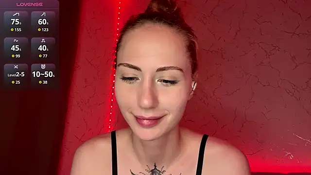 BlondeBun webcam
