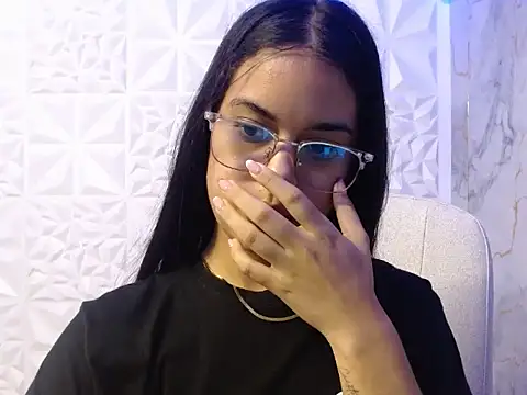 ashley_thonsom18 webcam
