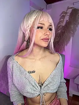 Amelie_Wine webcam