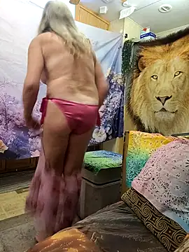 annika_lately webcam