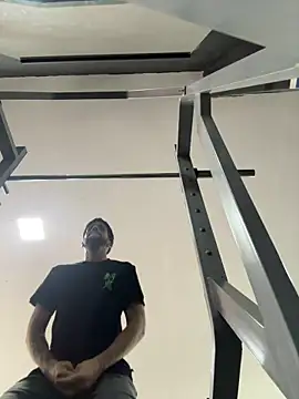 Karim_mansur webcam