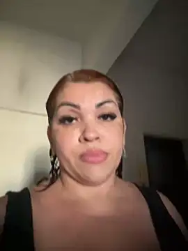 Bruninhaa34 webcam