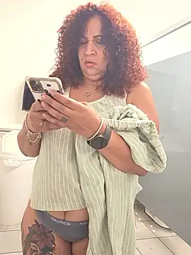 ladycreamypr2 webcam