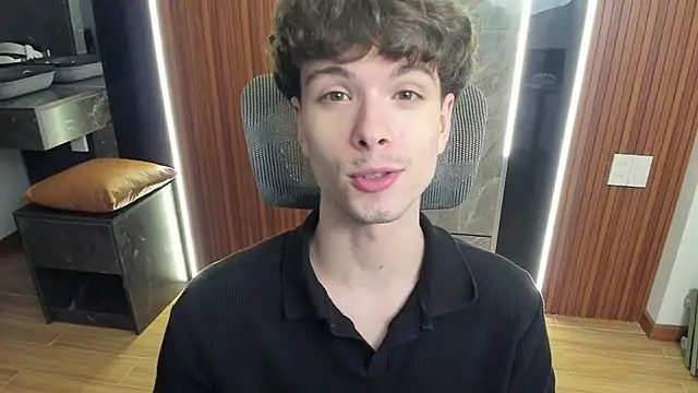calvin_love_you webcam