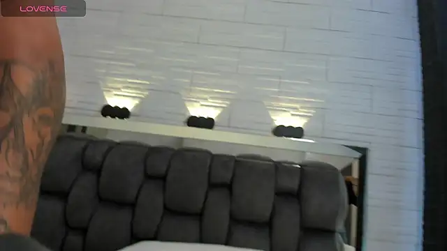 pocahontas_pow webcam
