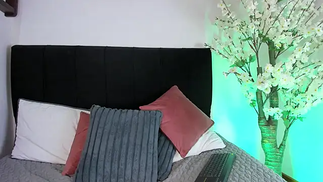 Lila_Jonees webcam