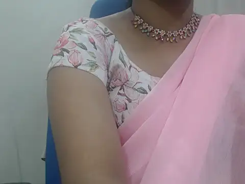 Lovely_Siri_23 webcam