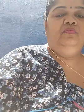 tamilthanushri