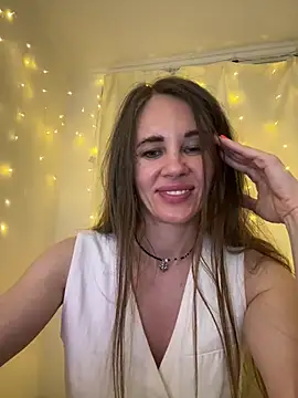 LucieMack webcam