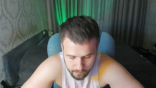 Vladik_b webcam