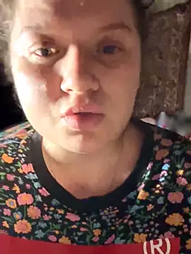 Nenssy555 webcam