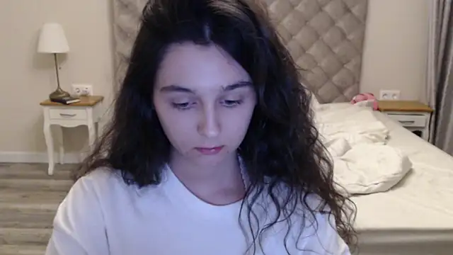 cute_lilia webcam