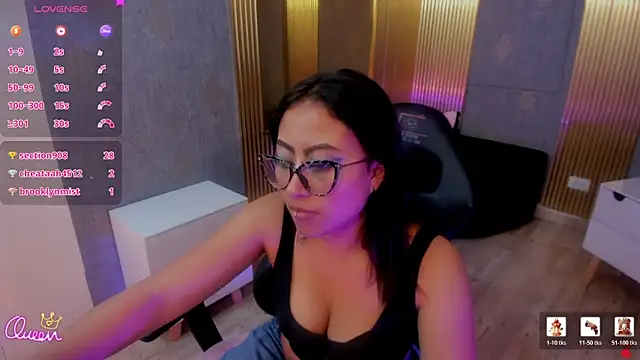 Amhira_Tay webcam