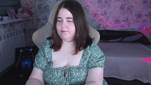 Estelle_Hicks webcam