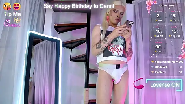 DanniHotBoy02 webcam
