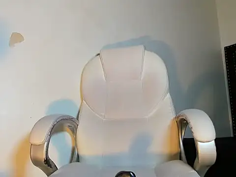 AdharaRose_Rs webcam