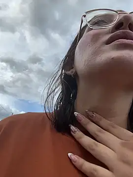 VioletPearson webcam