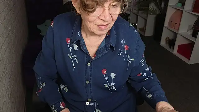 Betty_Brick webcam
