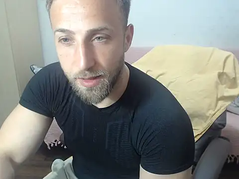 BlondEagleMuscle webcam