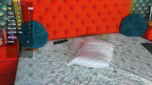 VallerieJones webcam