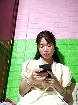 AmyLinee01 webcam