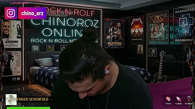 chino_roz webcam