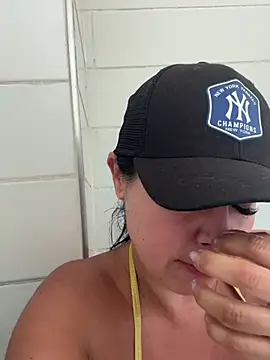 _kathaLopez_ webcam